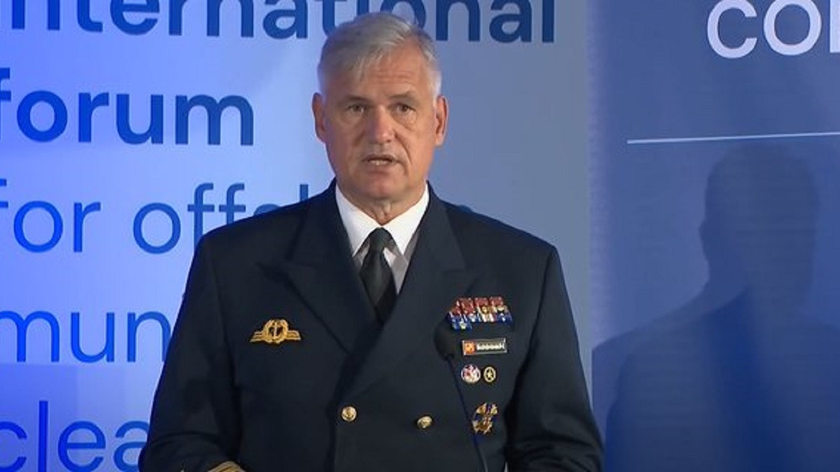 Командувач ВМС Німеччини подав у відставку після слів про «втрачений назавжди Крим»