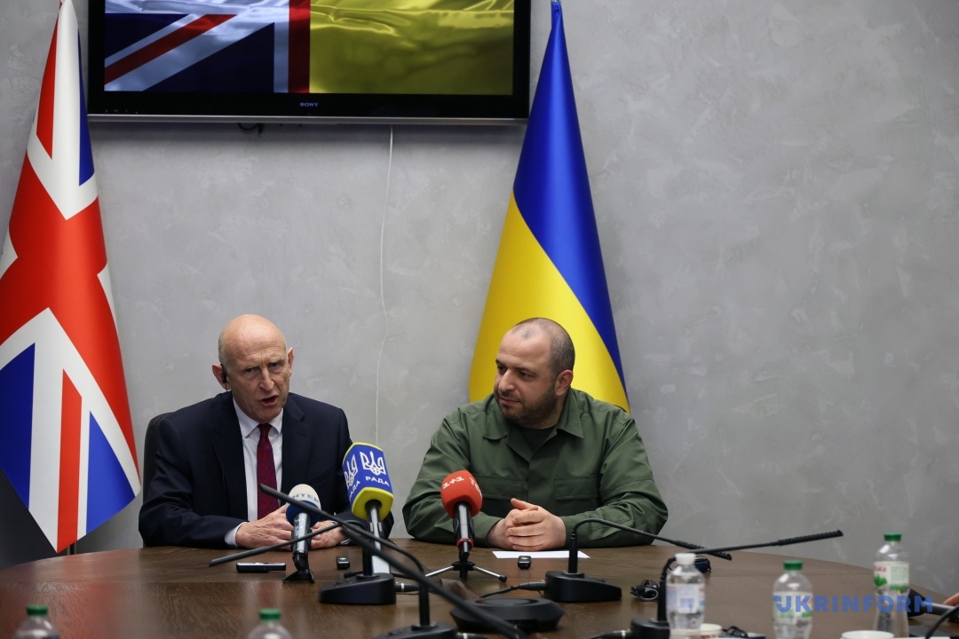 Новопризначений міністр оборони Британії приїхав в Україну: що він пообіцяв