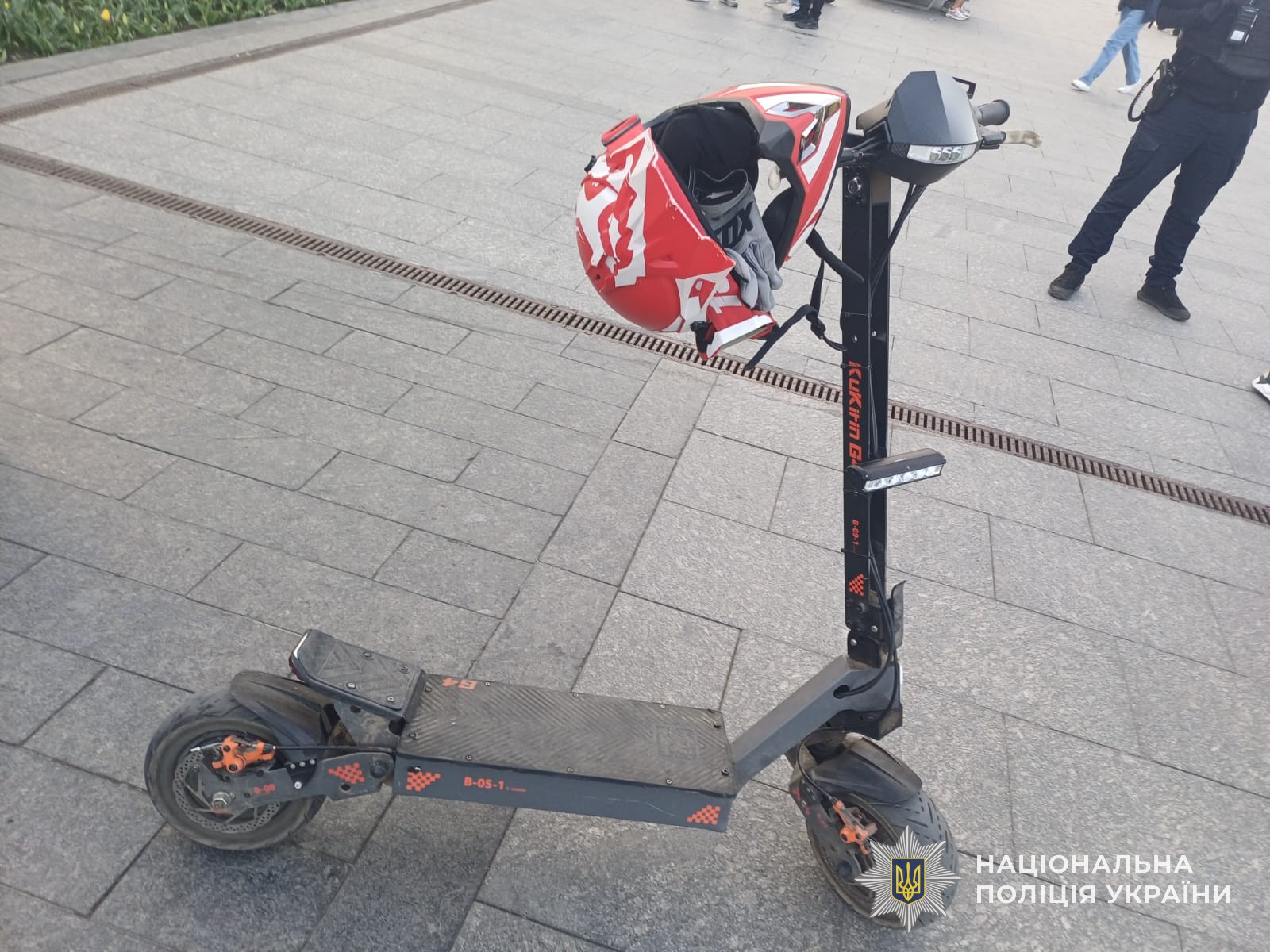 Кримінальна справа та госпіталізація: наслідки аварії з самокатом у центрі Львова (фото)
