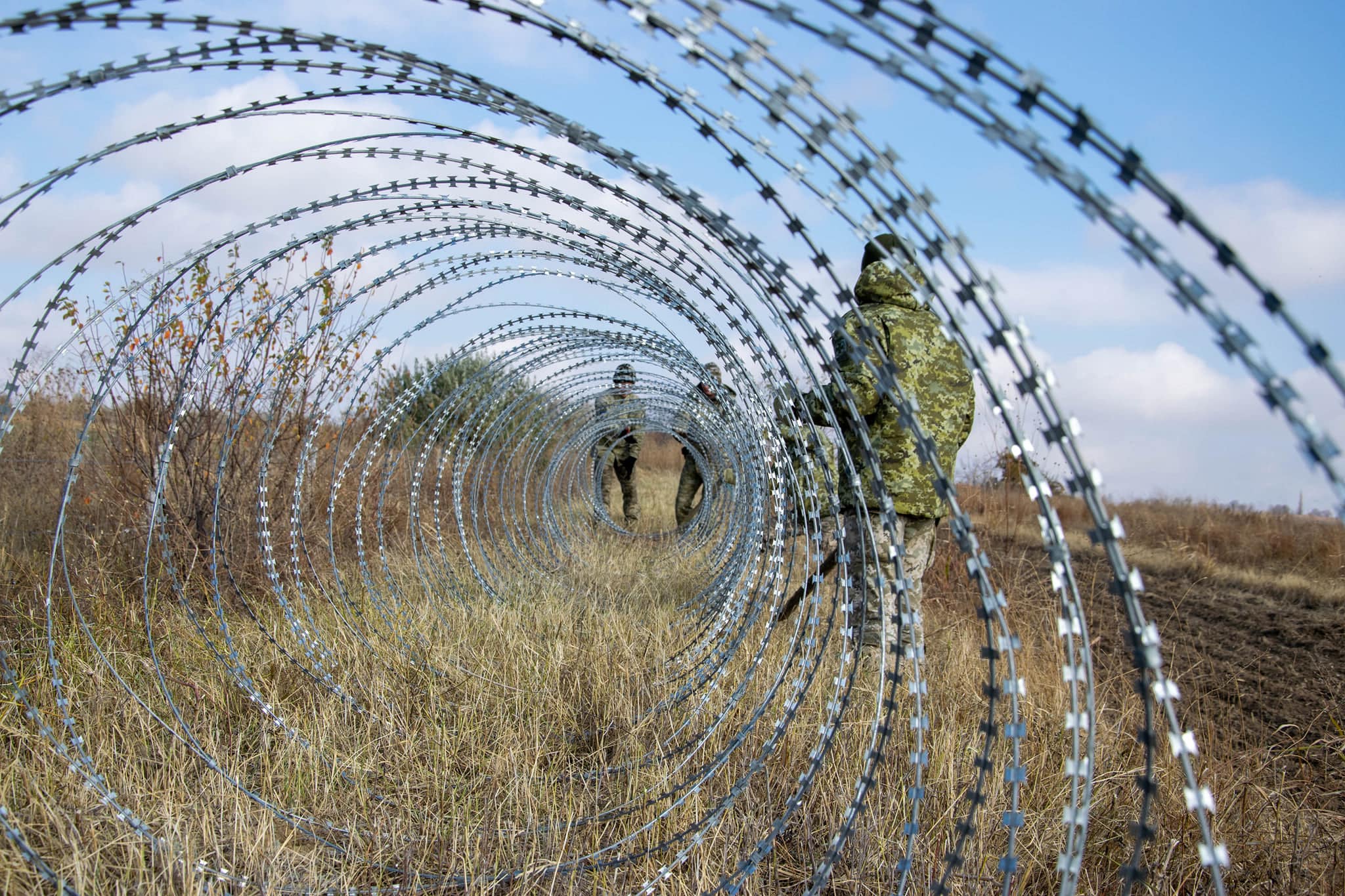 Два фронти на кордонах. Яку роль відводять Україні в геополітичних ігрищах Путіна