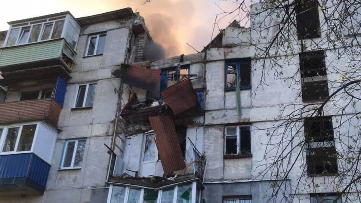 У Попасній на Луганщині обвалився будинок після обстрілу. Троє людей загинуло