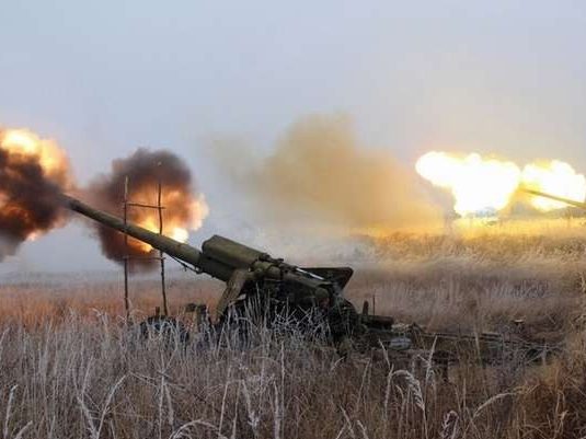 На Луганщині окупанти всю ніч обстрілювали Золоте і Гірське, – голова ОВА