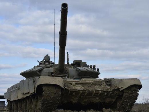 На Харківщині ворожий танк розстріляв сім’ю в авто, загинули двоє дорослих і дитина