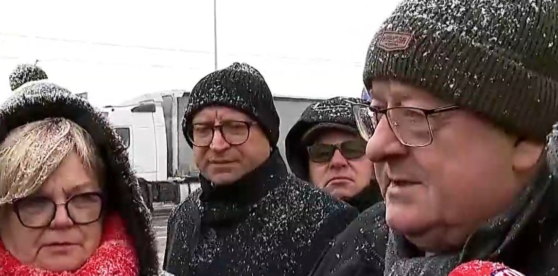 Міністр сільського господарства Польщі зустрівся з протестувальниками на кордоні з Україною