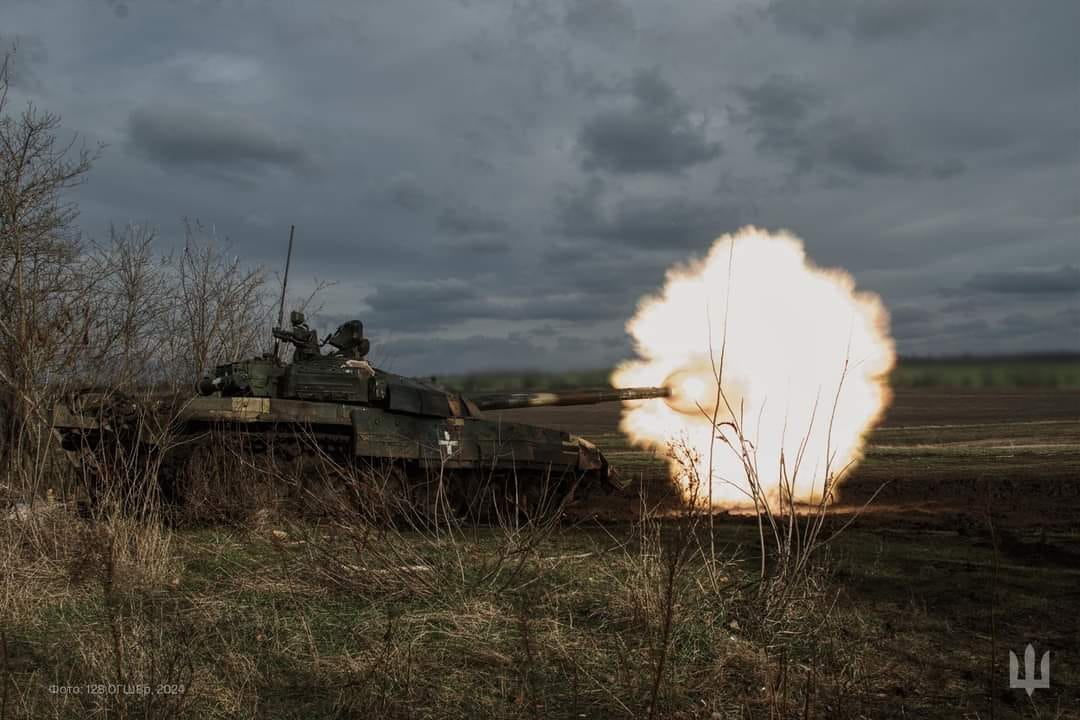 Ворог 25 разів намагався прорвати оборону ЗСУ на Новопавлівському напрямку. Генштаб