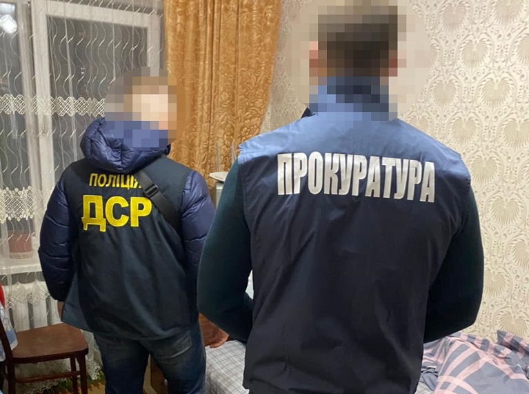 У Львові затримали членів злочинної групи, які нападали на «валютників»