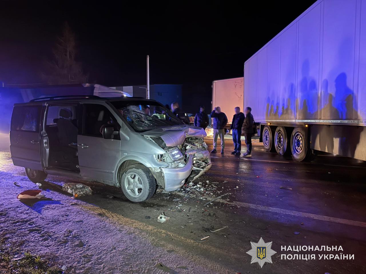 На Львівщині у ДТП травмувалися дев’ятеро людей: Деталі від поліції