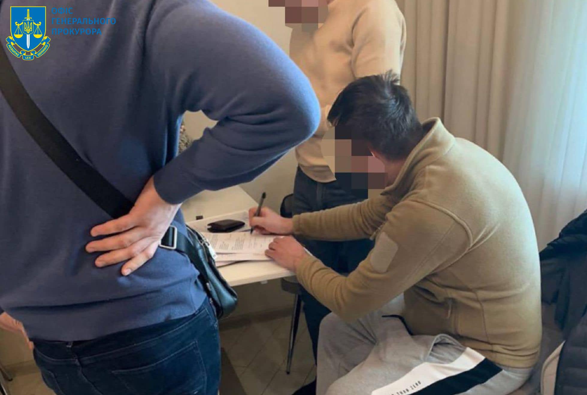 Експосадовець Міноборони закупив неякісних бронежилетів для ЗСУ на 100 мільйонів