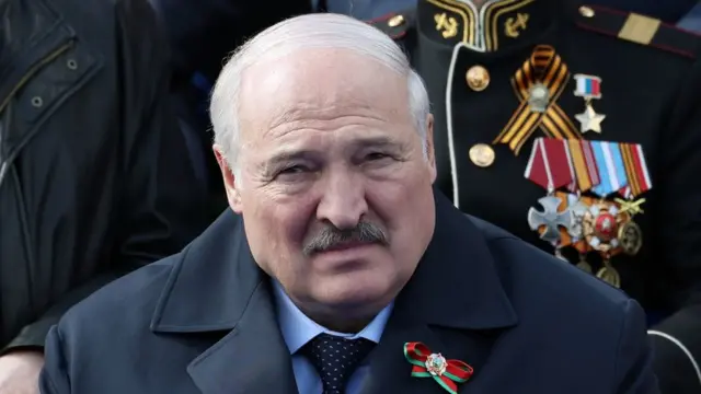 Лукашенко, який допомагає Кремлю воювати проти України, цинічно привітав українців із Днем Незалежності