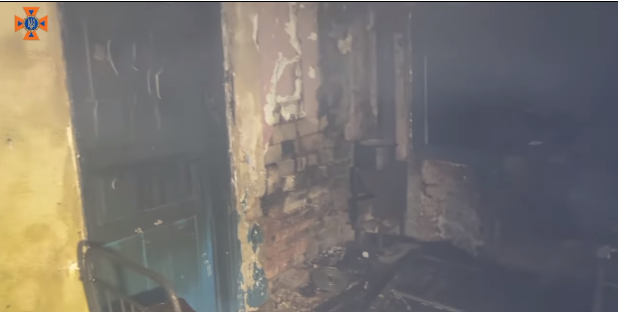 На Вінниччині спалахнув будинок з дітьми. У пожежі загинула 3-річна дитина