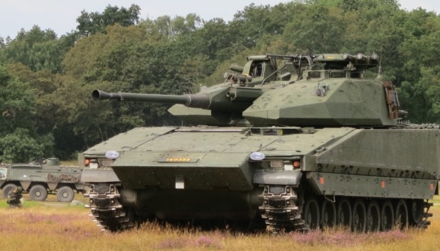 Україна і Швеція спільно вироблятимуть БМП CV-90 - Міноборони