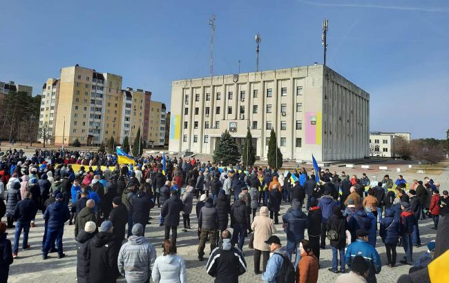 Російські військові вбили трьох людей під час окупації Славутича