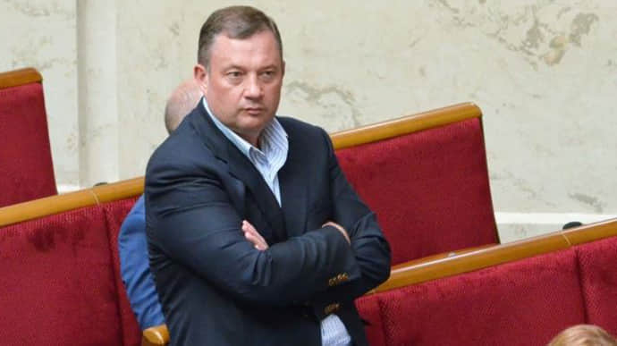 НАБУ оголосило в розшук депутата Дубневича: він «знайшовся» в лікарні