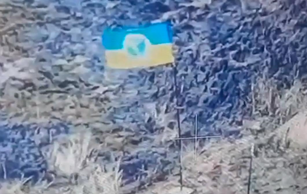 На Кінбурнській косі замайорів український прапор
