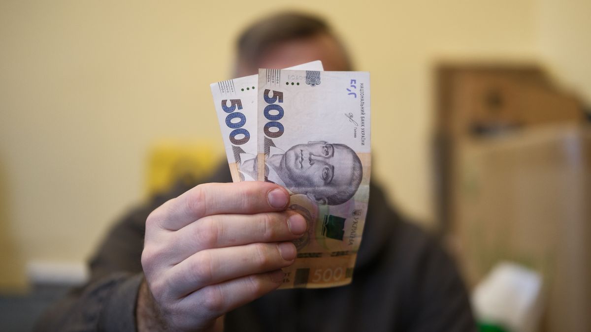 Як отримати "тисячу Зеленського": офіційна інформація