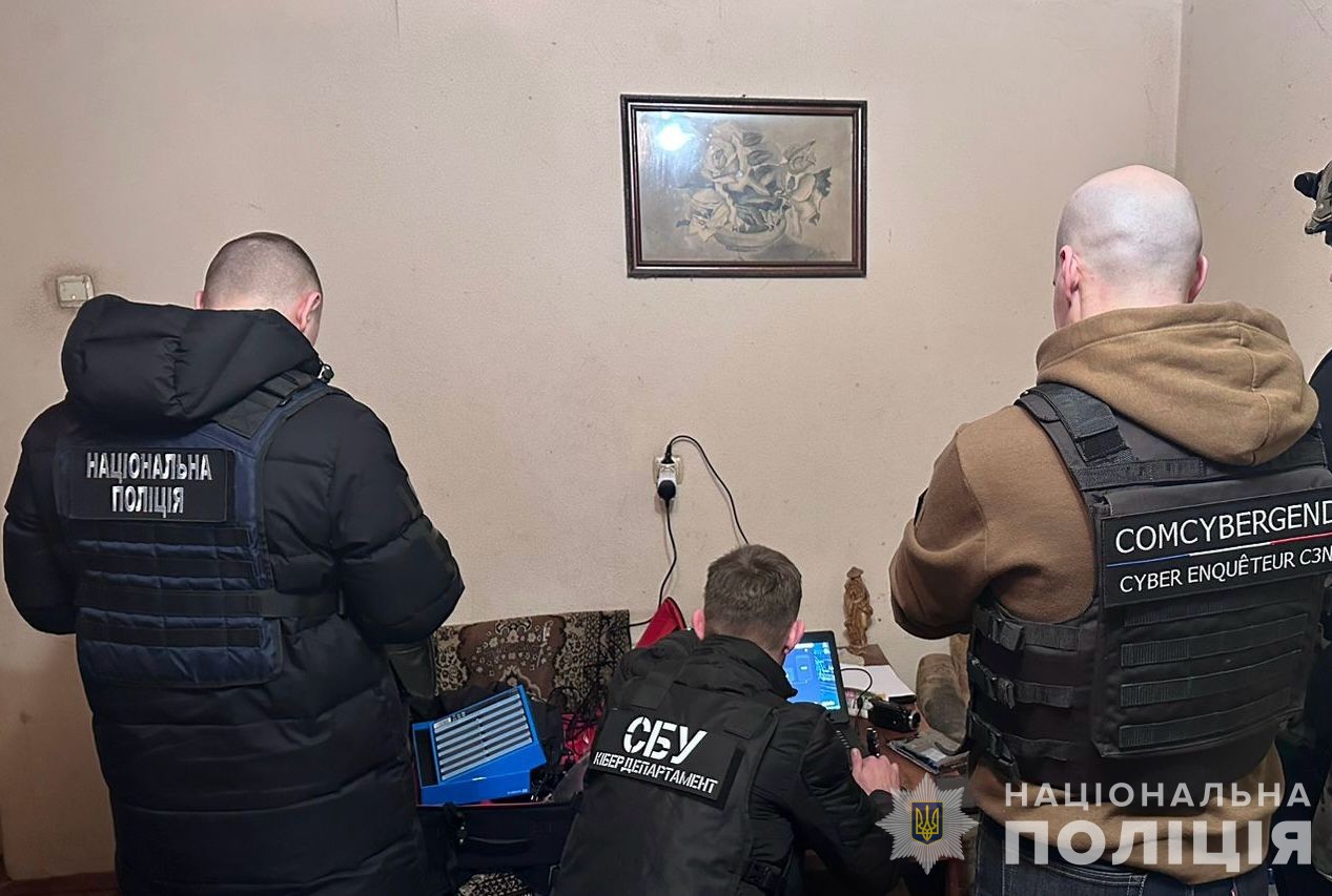 Здійснили більше трьох тисяч кібератак на міжнародні фінустанови, що допомагають Україні: СБУ викрила хакерів