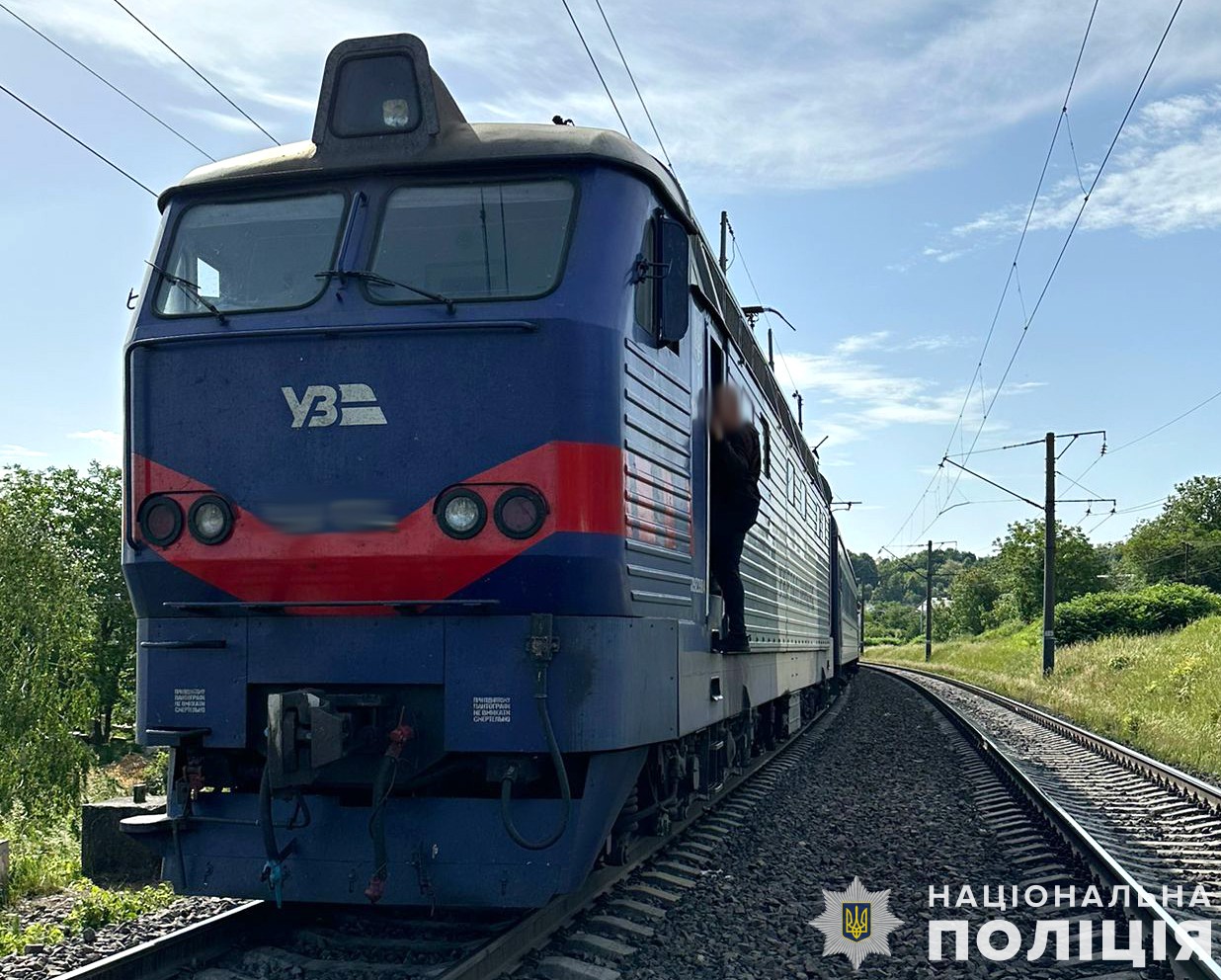 У Львові біля станції «Підзамче» потяг на смерть збив чоловіка