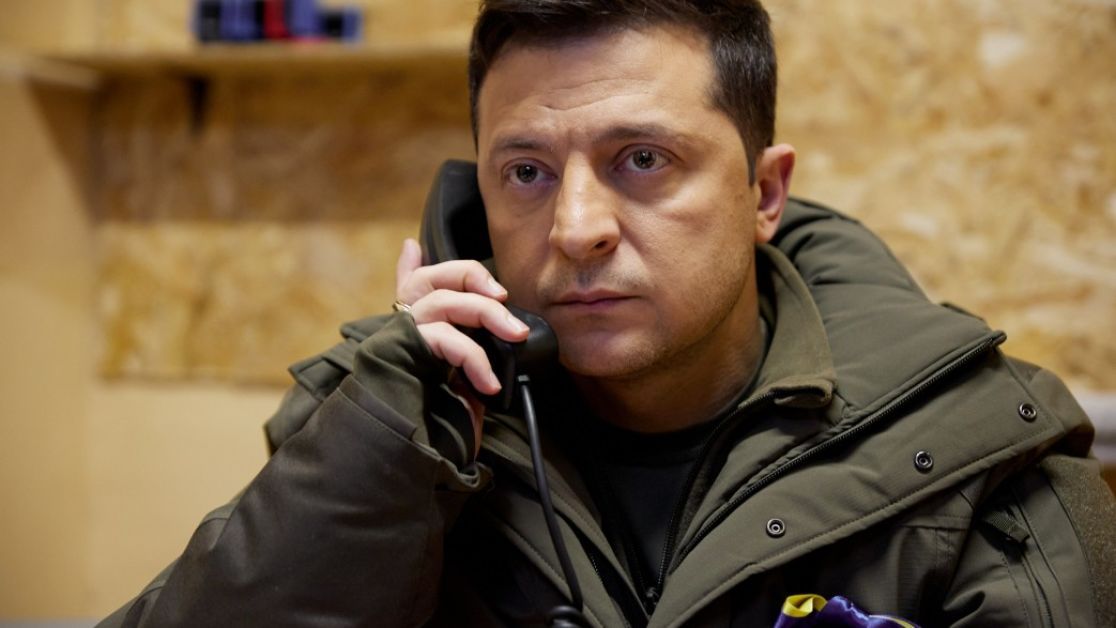 Санкції та зброя. Зеленський провів розмову з Байденом