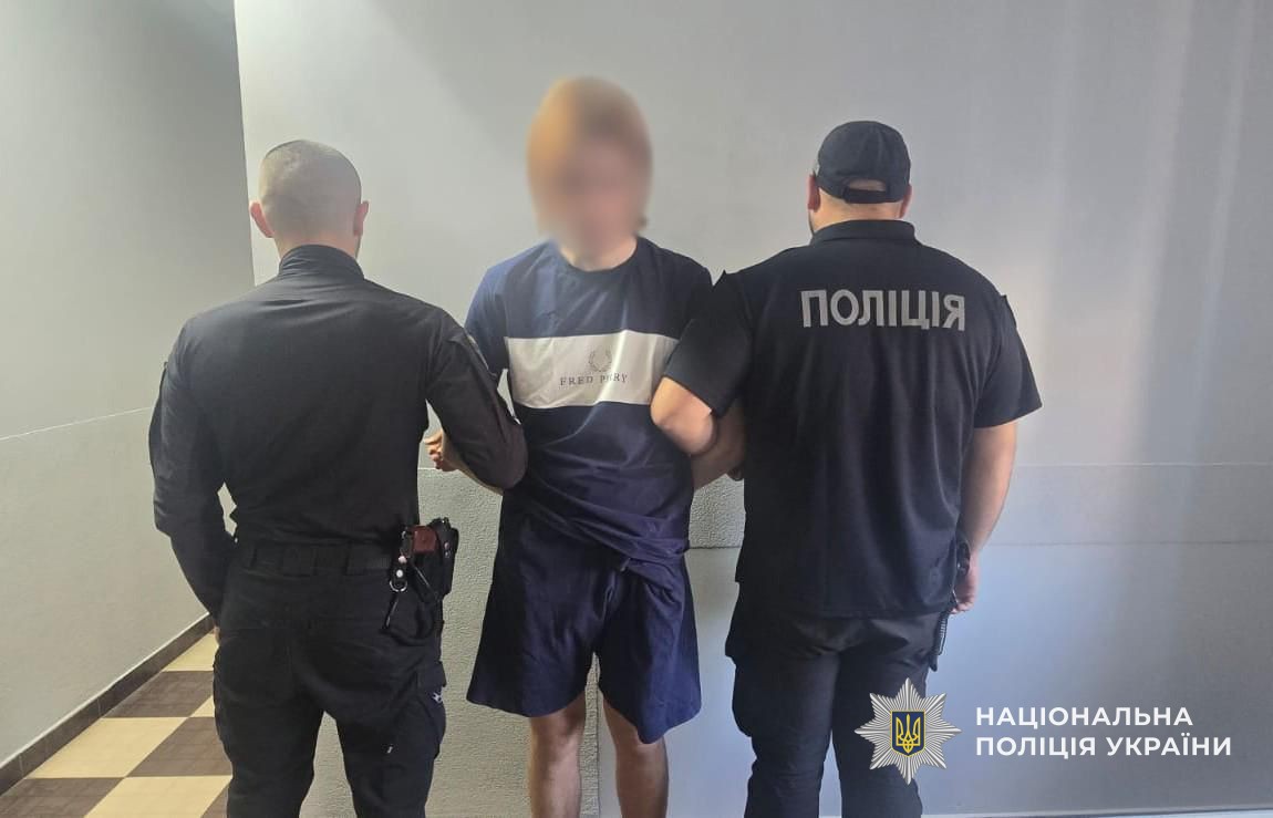 Убив — і втік до потяга: на кордоні затримали підозрюваного в жорстокому вбивстві співмешканки