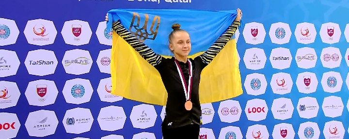 Українська гімнастка відмовилась стояти на подіумі з росіянками
