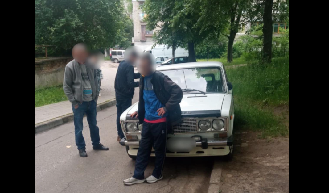 Зі смертельною дозою алкоголю. П'яний водій вчинив ДТП у Львові