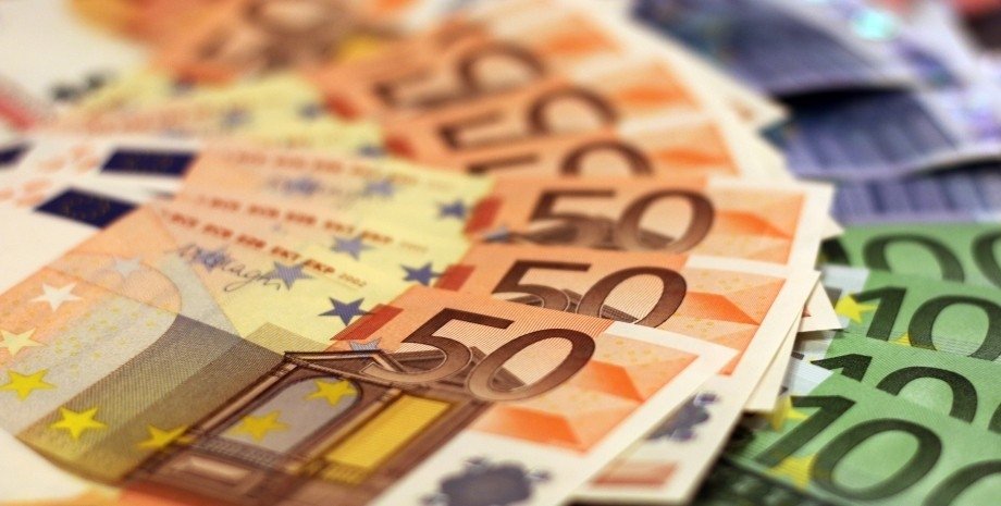 У Єврокомісії визначилися, коли Україна отримає другий транш допомоги від ЄС