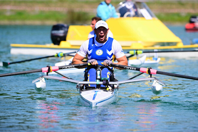 Україна здобула перше срібло в академічному веслуванні на Паралімпіаді-2024