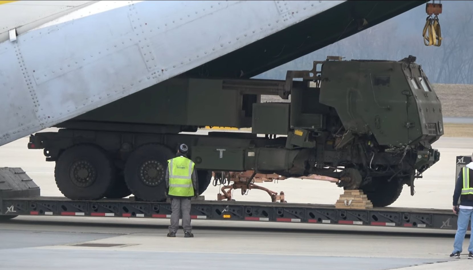 У США доставили на ремонт пошкоджені на війні системи HIMARS
