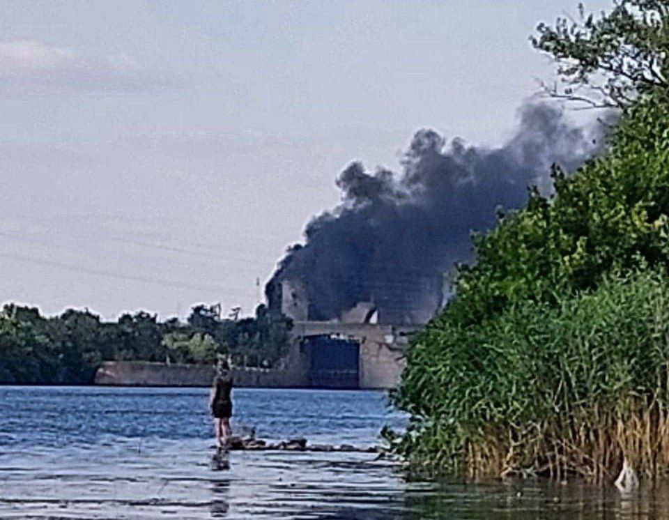 Серіал Чорнобаївки переїжджає в Нову Каховку. На Херсонщині пролунали вибухи