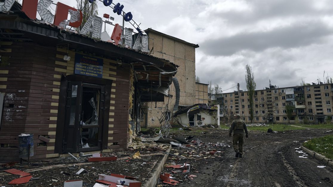 Ситуація під Авдіївкою: чому окупанти вибрали вичікувальну тактику