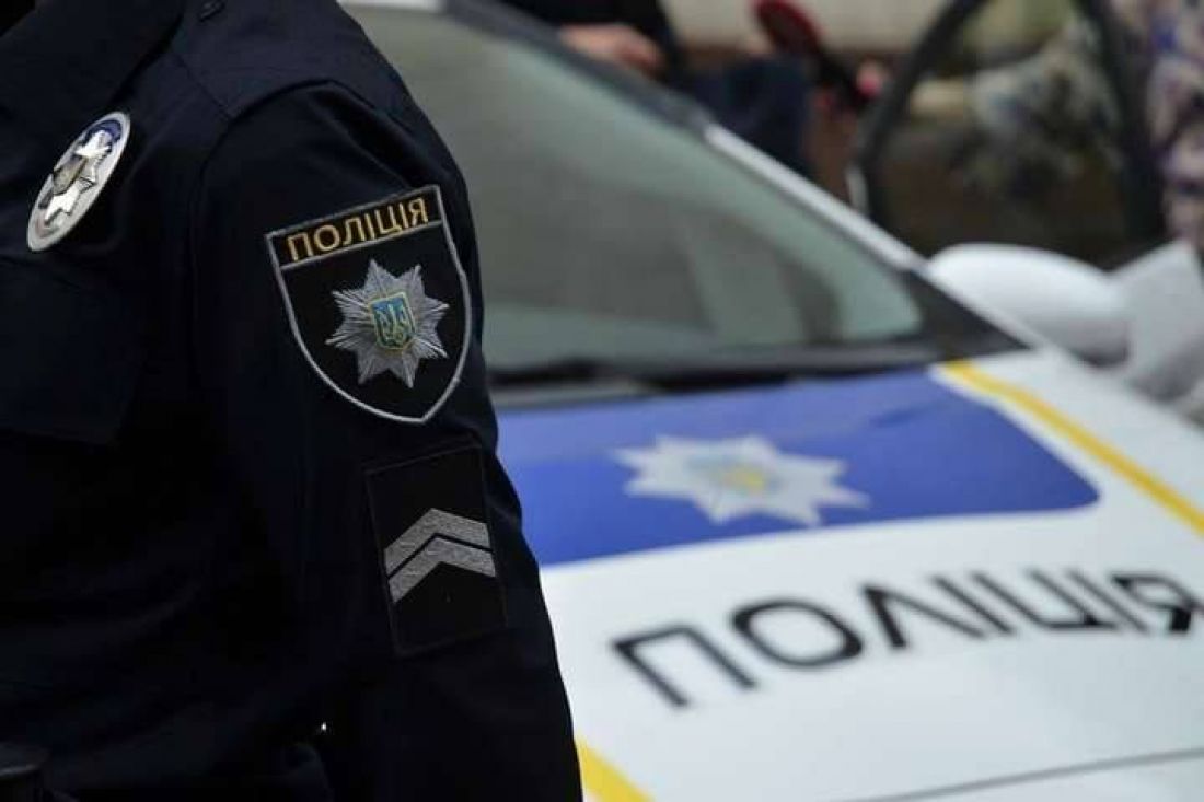 Сьогодні у деяких школах Тернополя працювала поліція: що сталося