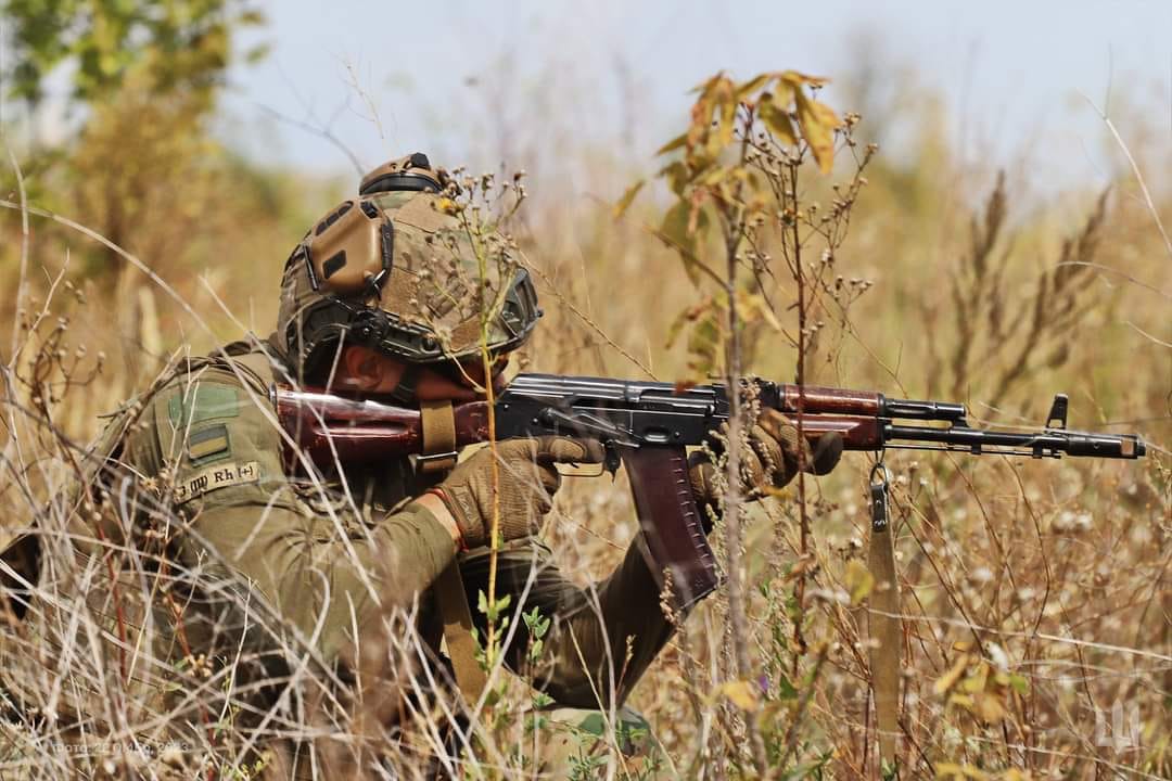 Ворог намагався відновити втрачене положення в районах Курдюмівки та Андріївки. Генштаб