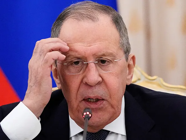 Лавров зібрався допомогти українцям позбутися «антиісторичного режиму» Зеленського