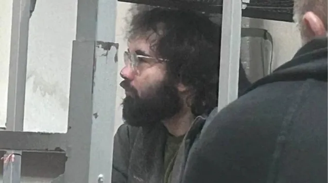 "Служба" за спецрежимом: син Шуфрича опинився в ТрО, але зник після відпустки