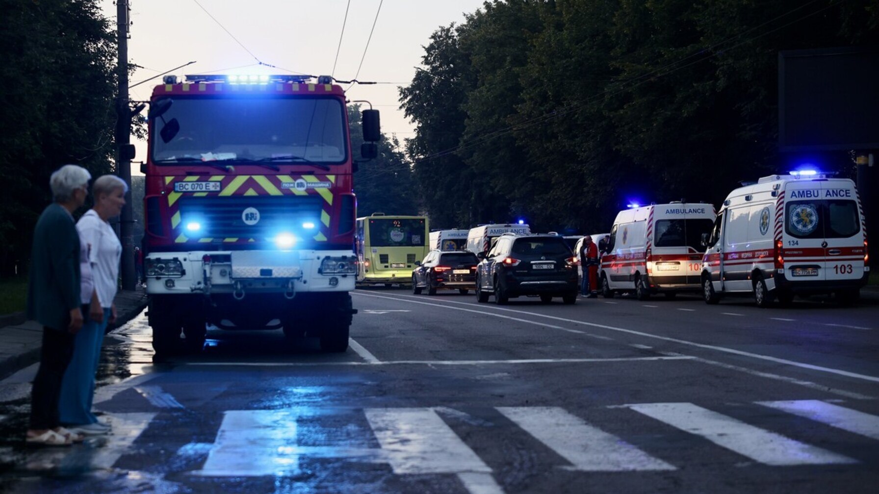 У лікарнях Львова залишаються восьмеро постраждалих від ракетного удару: у якому вони стані