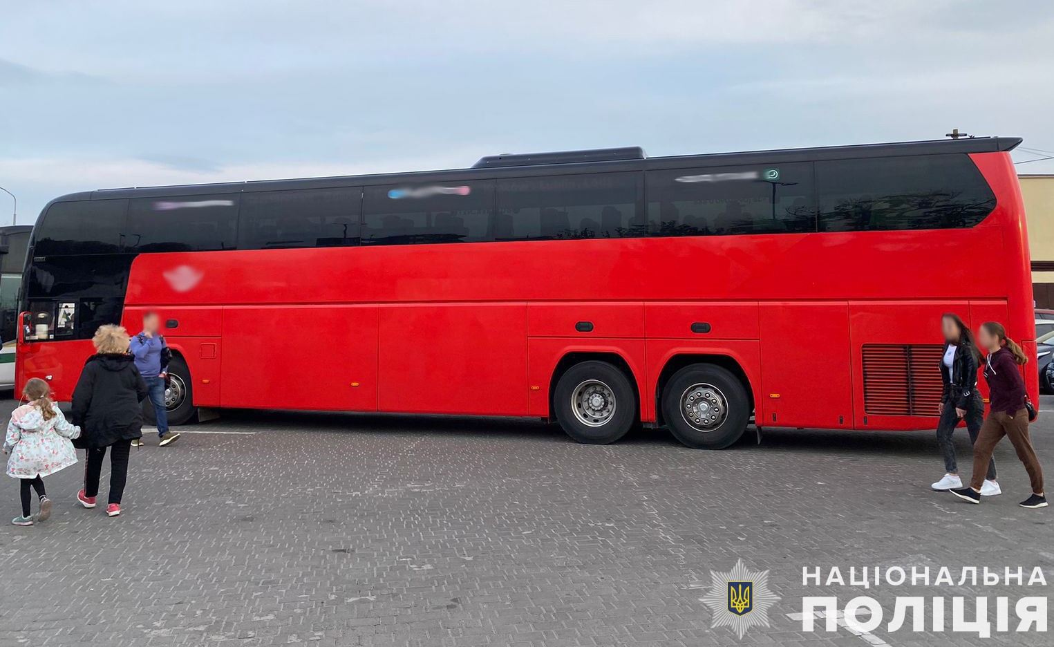 У Львові водій автобуса збив 28-річну жінку