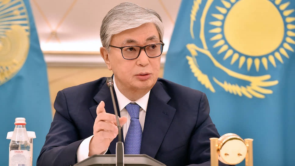 Президент Казахстану подякував Путіну за допомогу у придушенні протестів. Відео