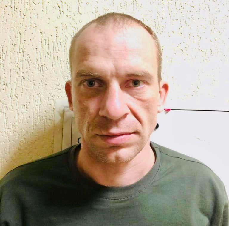 Поліція розшукує мешканця Львівщини, який втік з-під варти прямо у суді