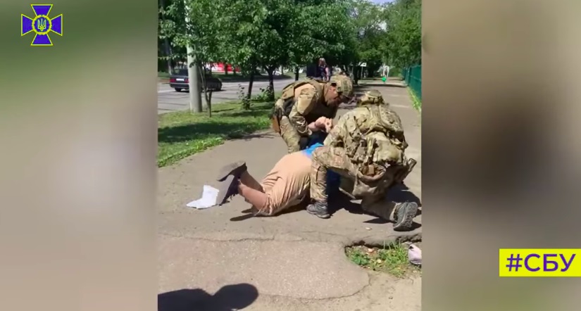 У Чернівцях упіймали диверсанта, який планував вибухи на залізниці