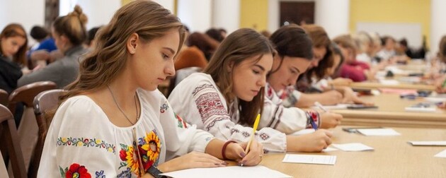 Радіодиктант національної єдності: відома дата на 2023-й рік