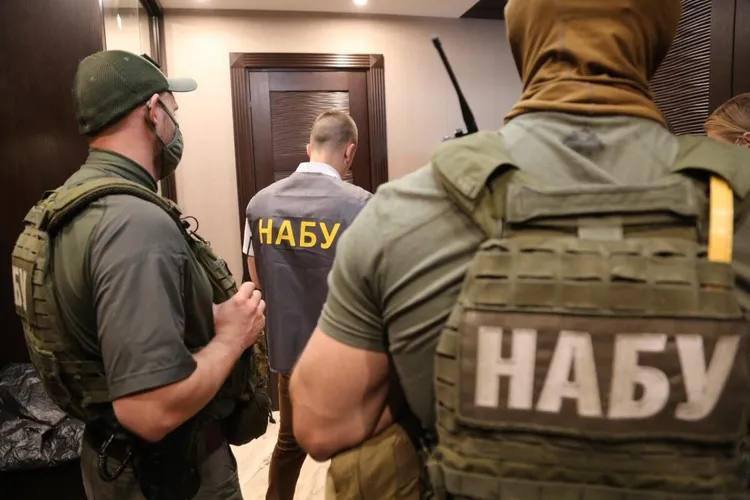 МВС після обшуків відсторонило шістьох керівників Нацгвардії: деталі