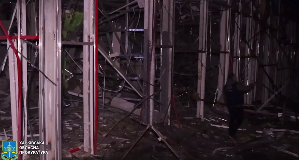 З'явилося нове відео з місця нічного удару по найбільшому ринку Харкова