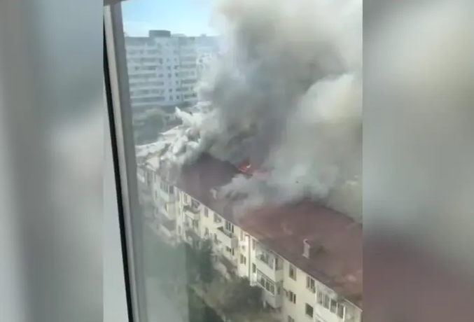 Дрони атакували російське місто Новоросійськ: є загиблі (відео)