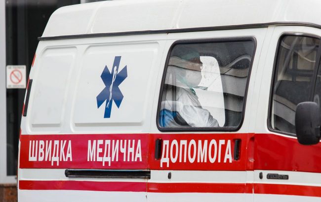 На Тернопільщині маленькі діти з'їли отруту для гризунів, бо думали, що це цукерки