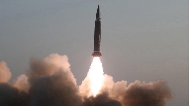 Росія тестує ракети Північної Кореї в Україні. Що відомо