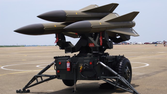Іспанія передала Україні перші ЗРК Hawk