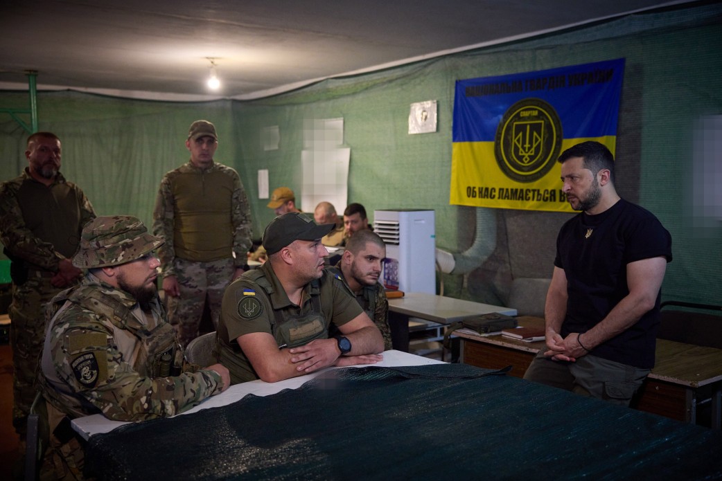 Зеленський відвідав одразу 8 бригад, які наступають на Мелітопольському напрямку
