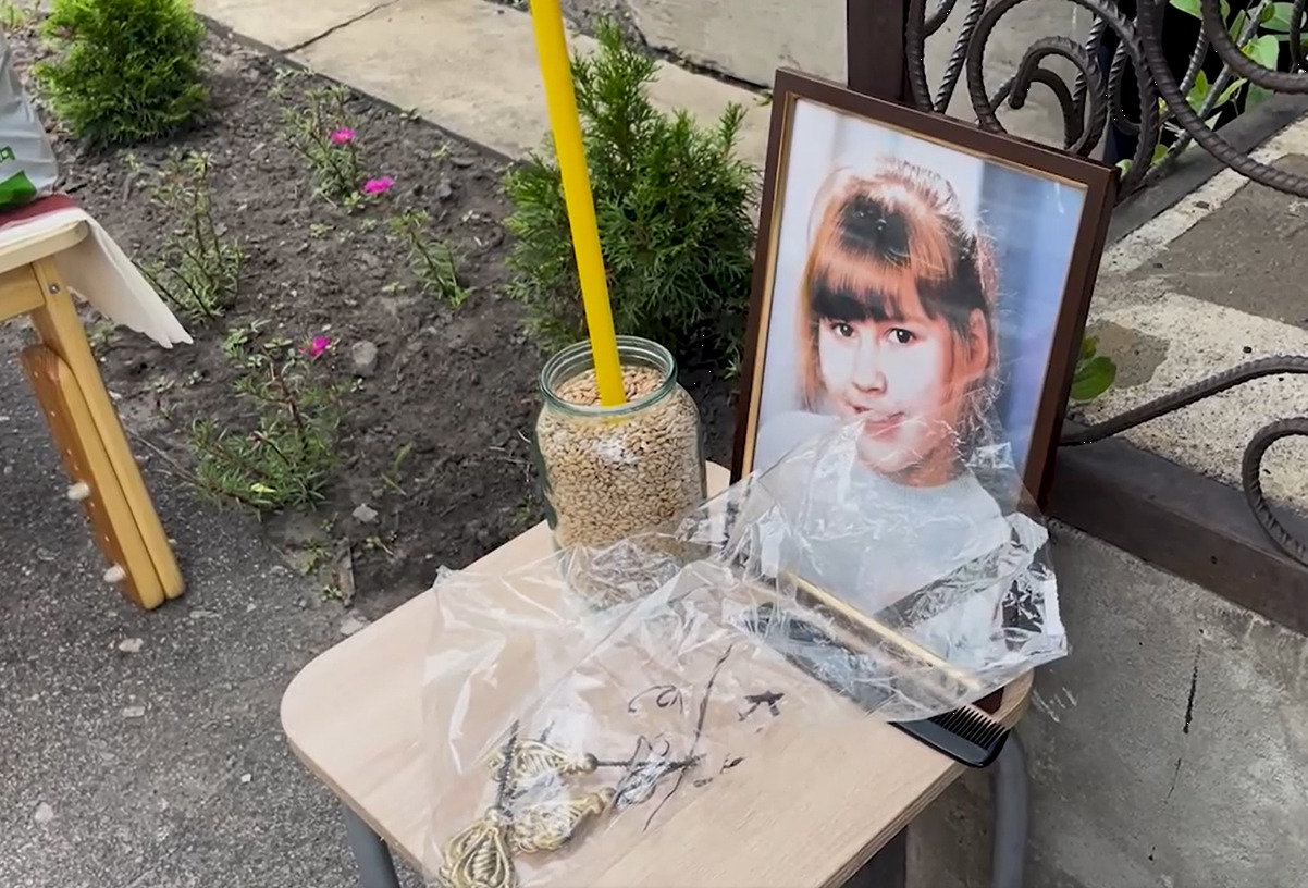 Загиблу в Німеччині 9-річну Валерію поховали на Дніпропетровщині