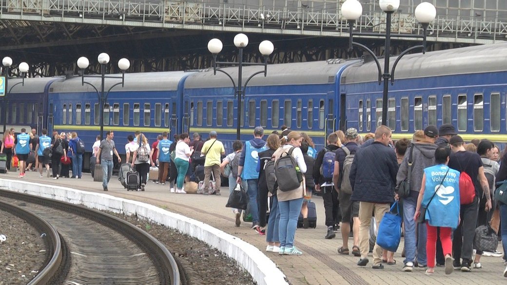 На Львівщину евакуювали більше 80-ти людей із Запорізької області