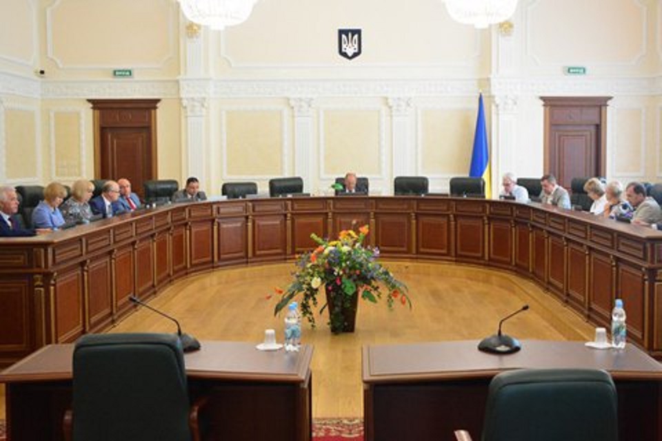 Вища рада правосуддя нарешті призначила членів комісії для відбору членів ВККСУ